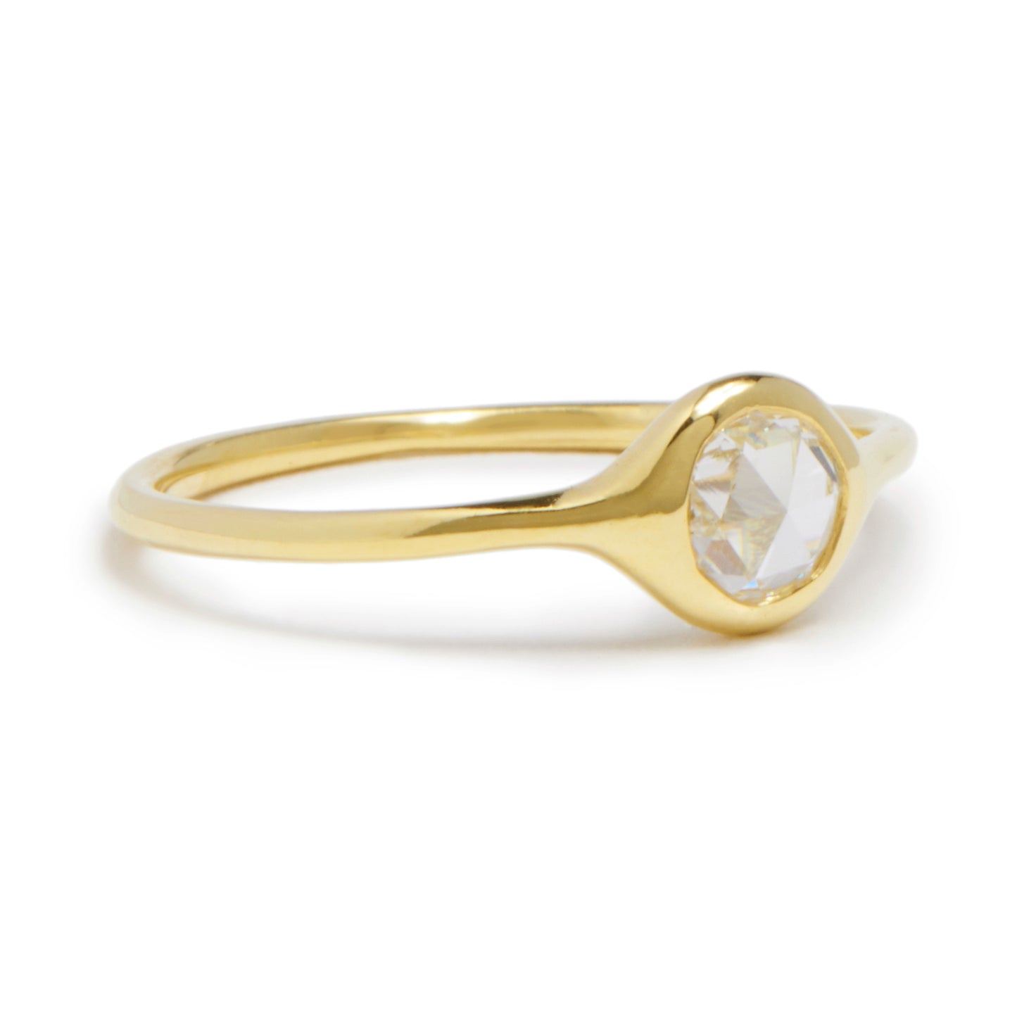 carved ring - petite round rose cut