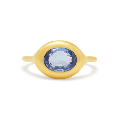 carved ring - oval sapphire