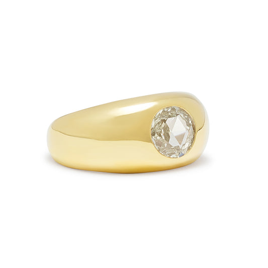 carved dome ring with diamond