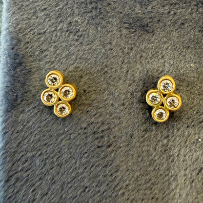 teeny quad stud