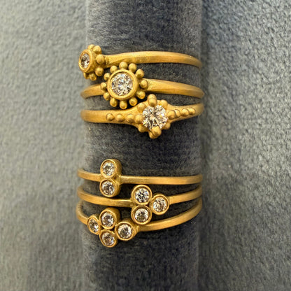 ariel ring with 3mm diamond