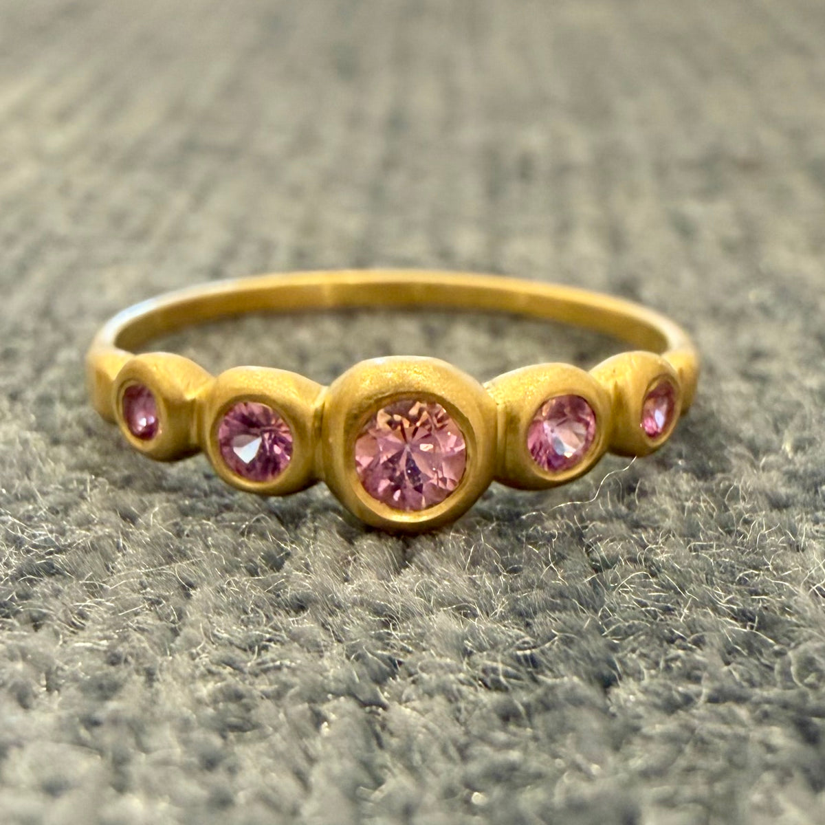 kima ring - 5 stone with pink sapphire