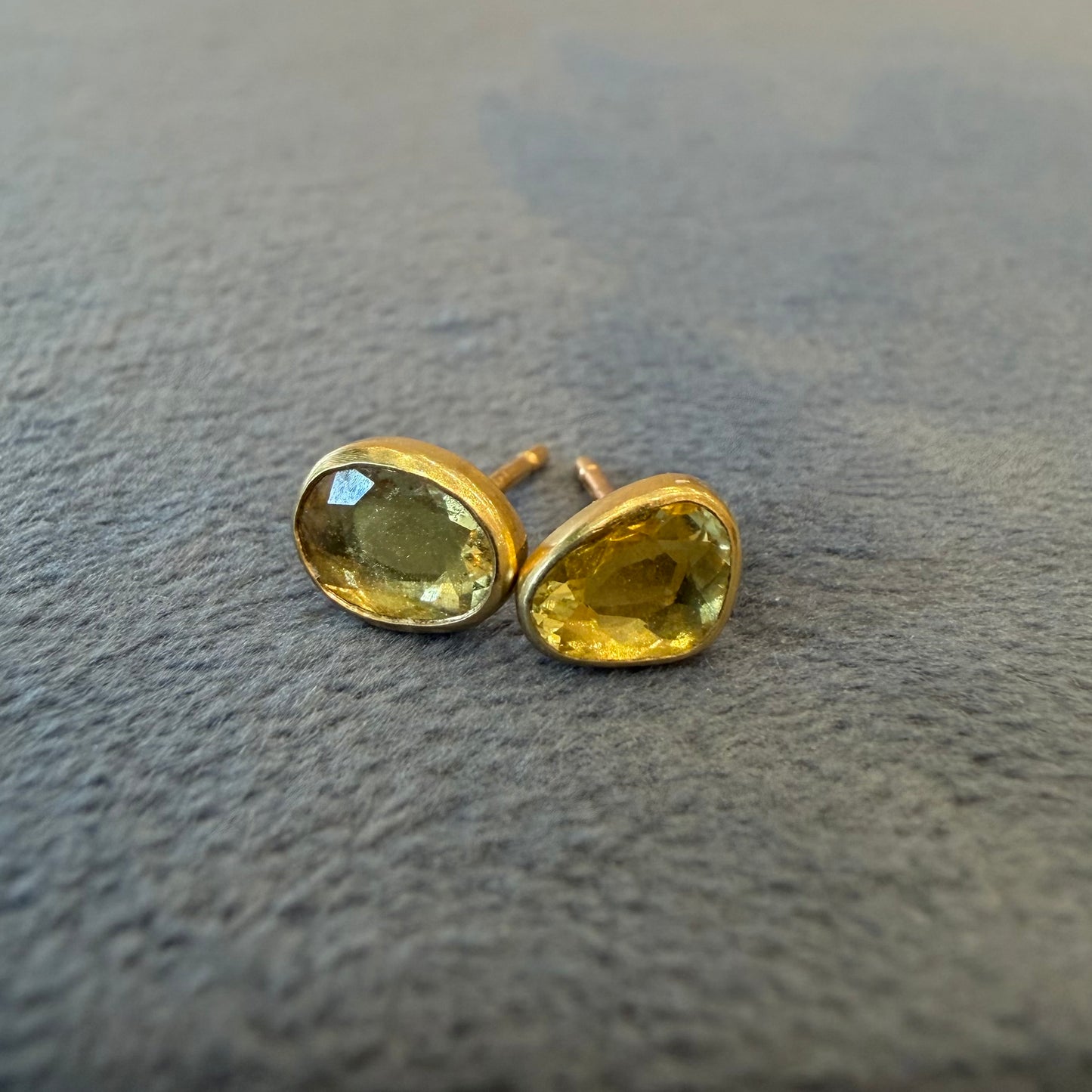 free form sapphire studs