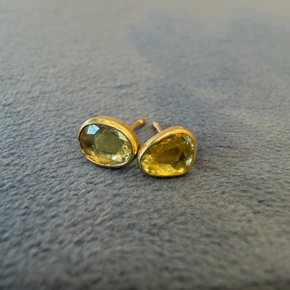 free form sapphire studs
