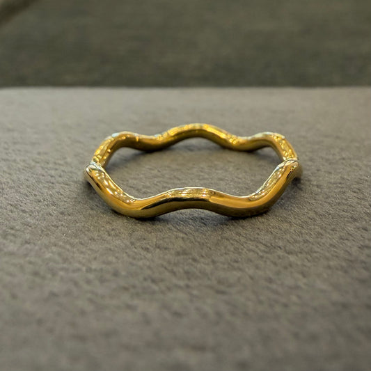 wavy band