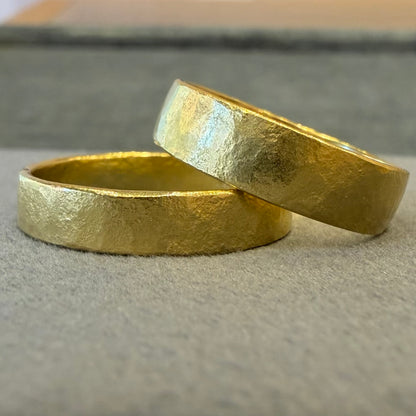 wide hammered flat band