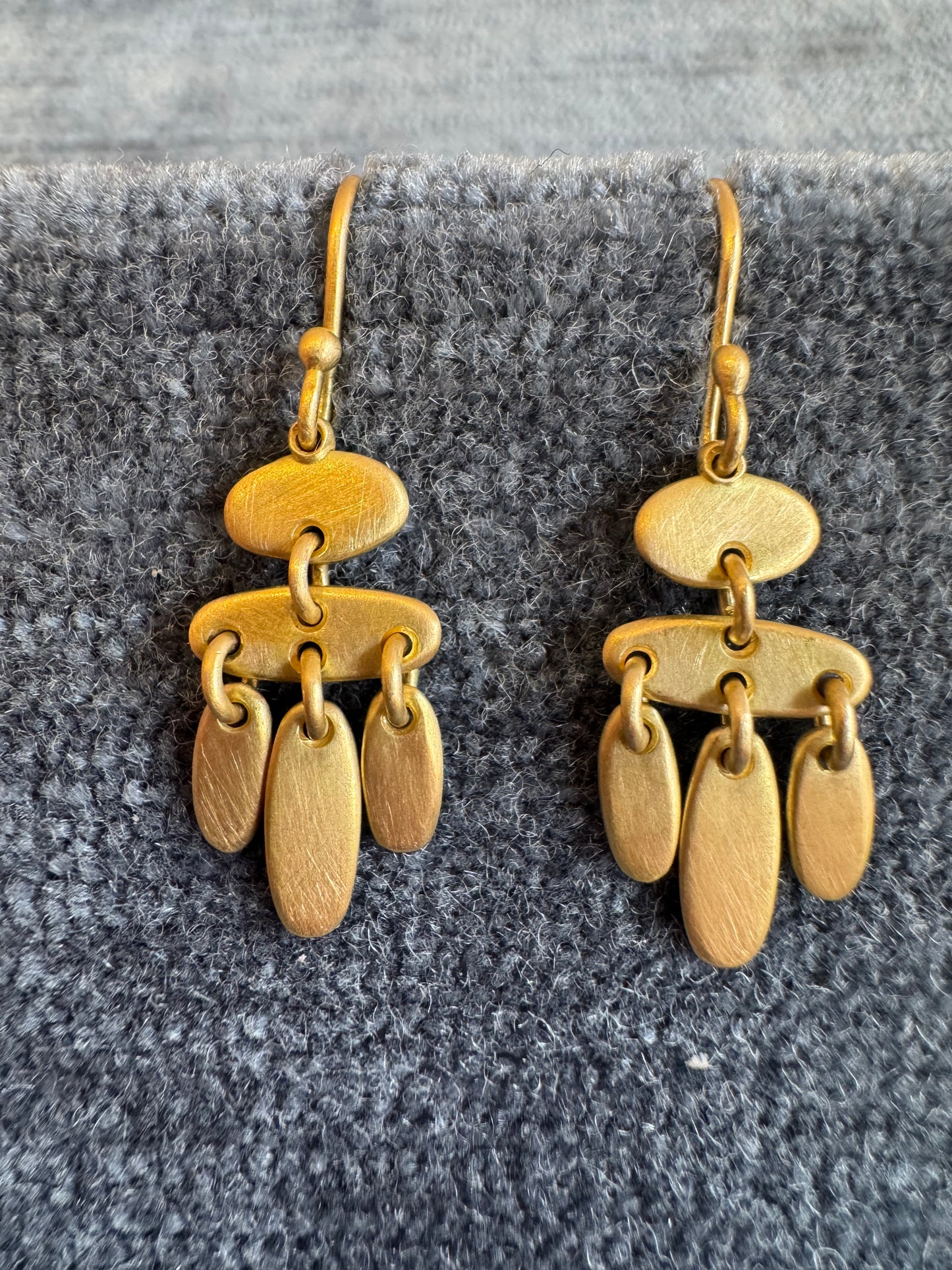 rain earrings - five fringe