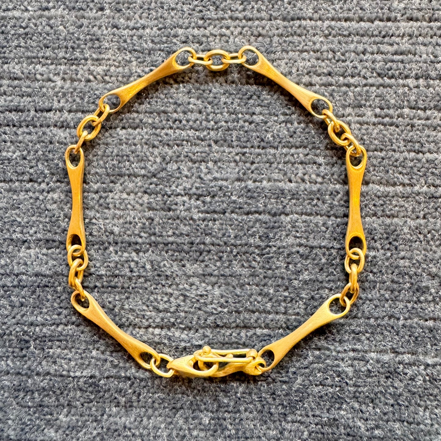 city bar link bracelet