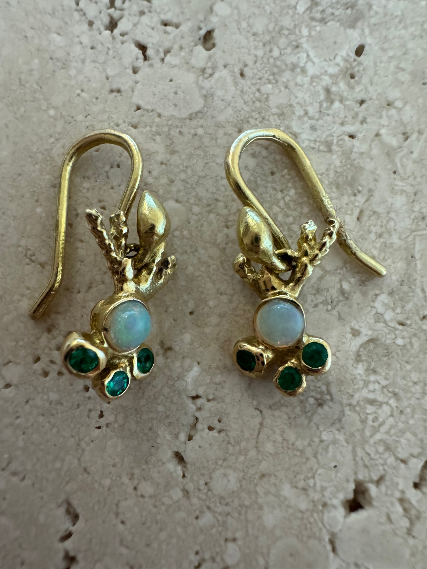 opal ray emerald earrings