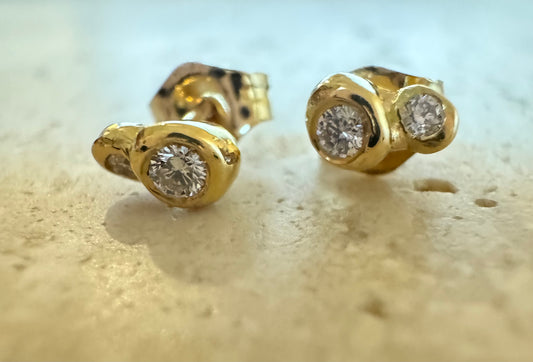 diamond bubble studs