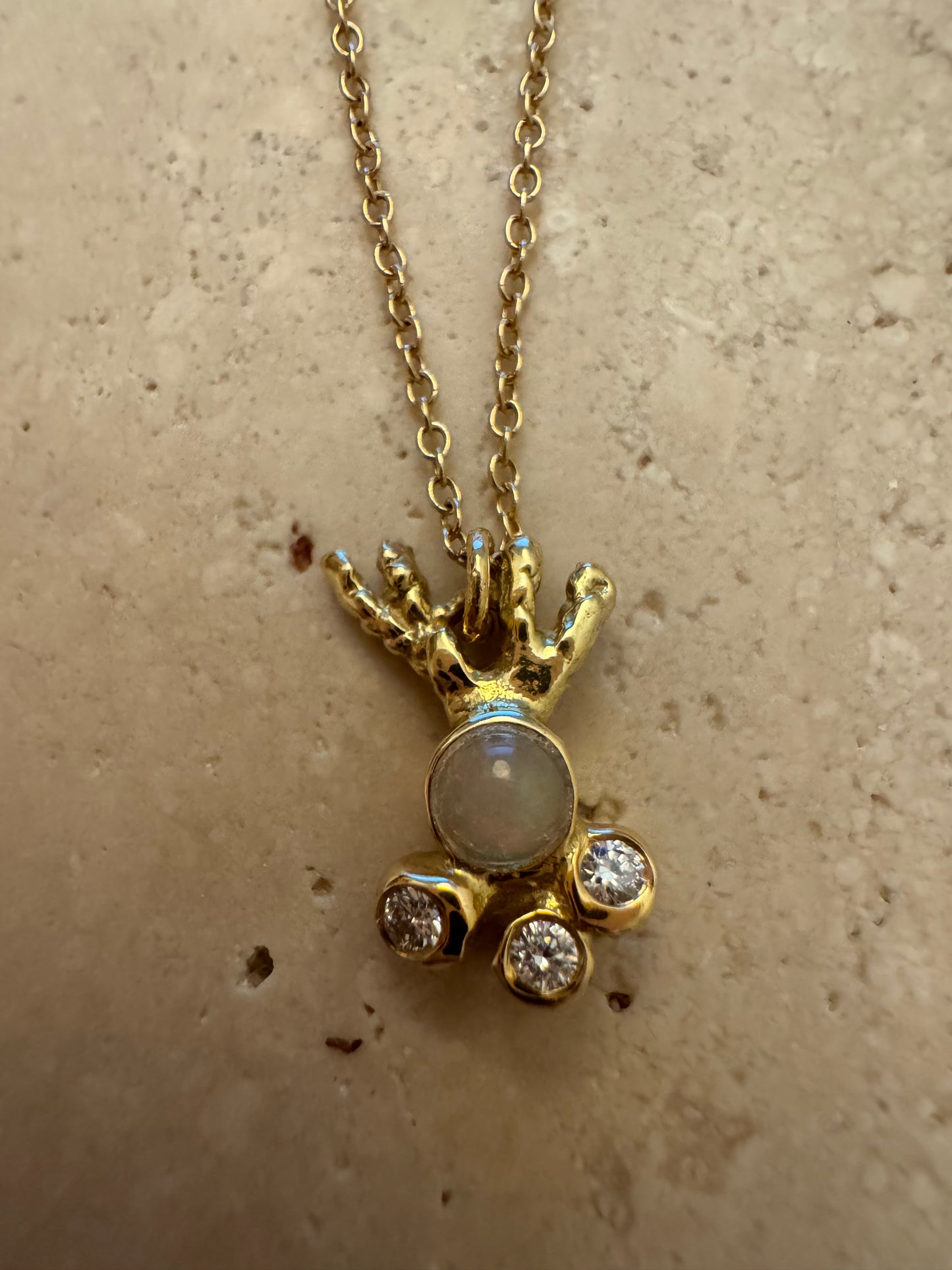 opal ray diamond pendant