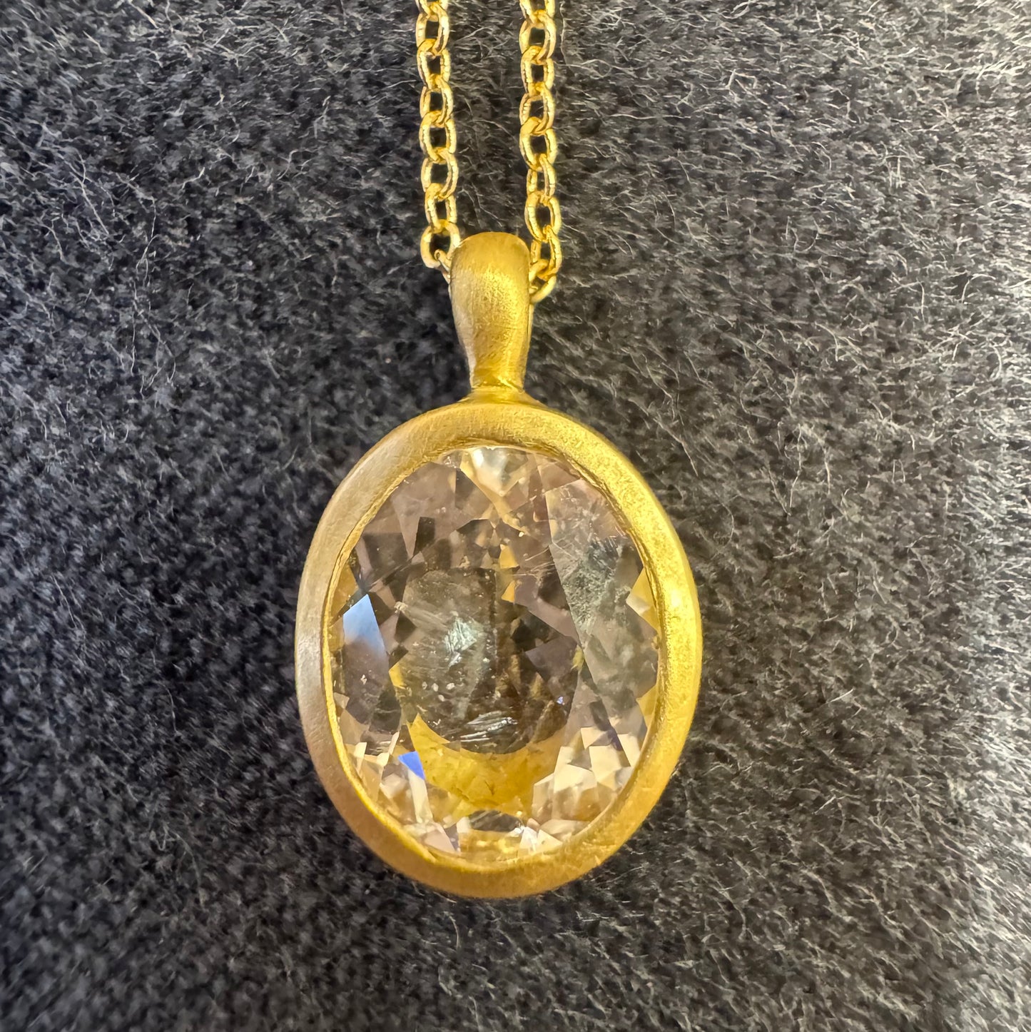 city pendant - oval goshenite