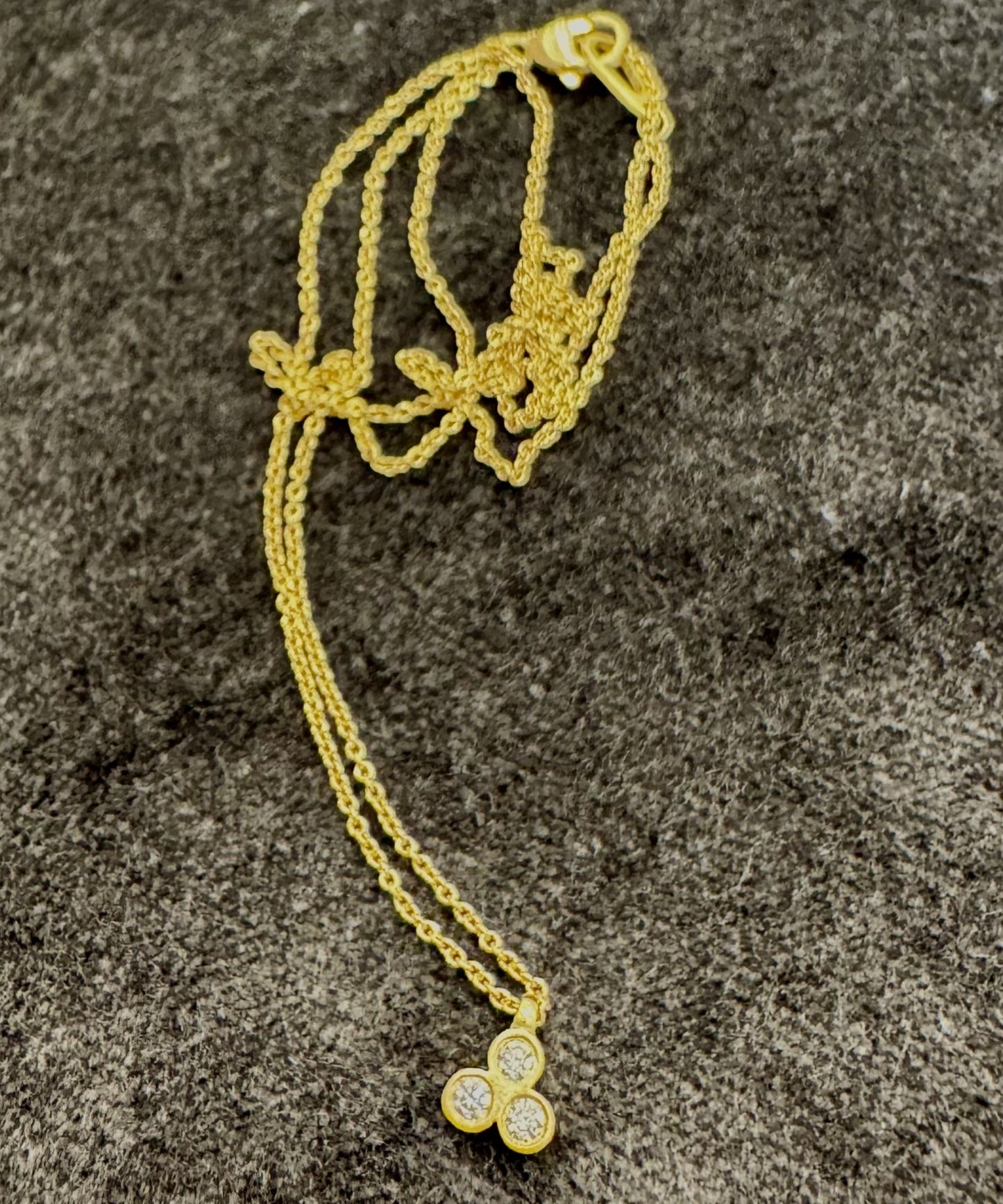 teeny triple pendant